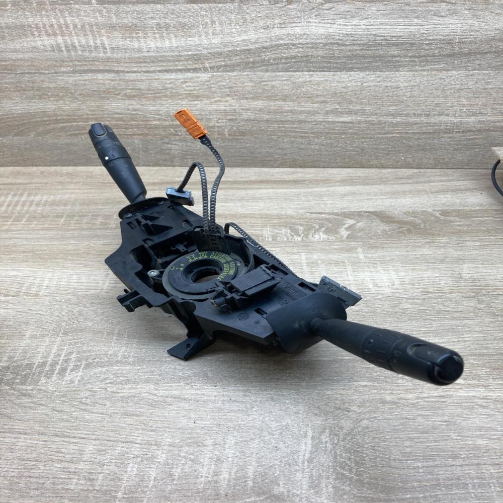 9631626080 96274722ZL  Wiper turn signal indicator stalk/switch Peugeot 406