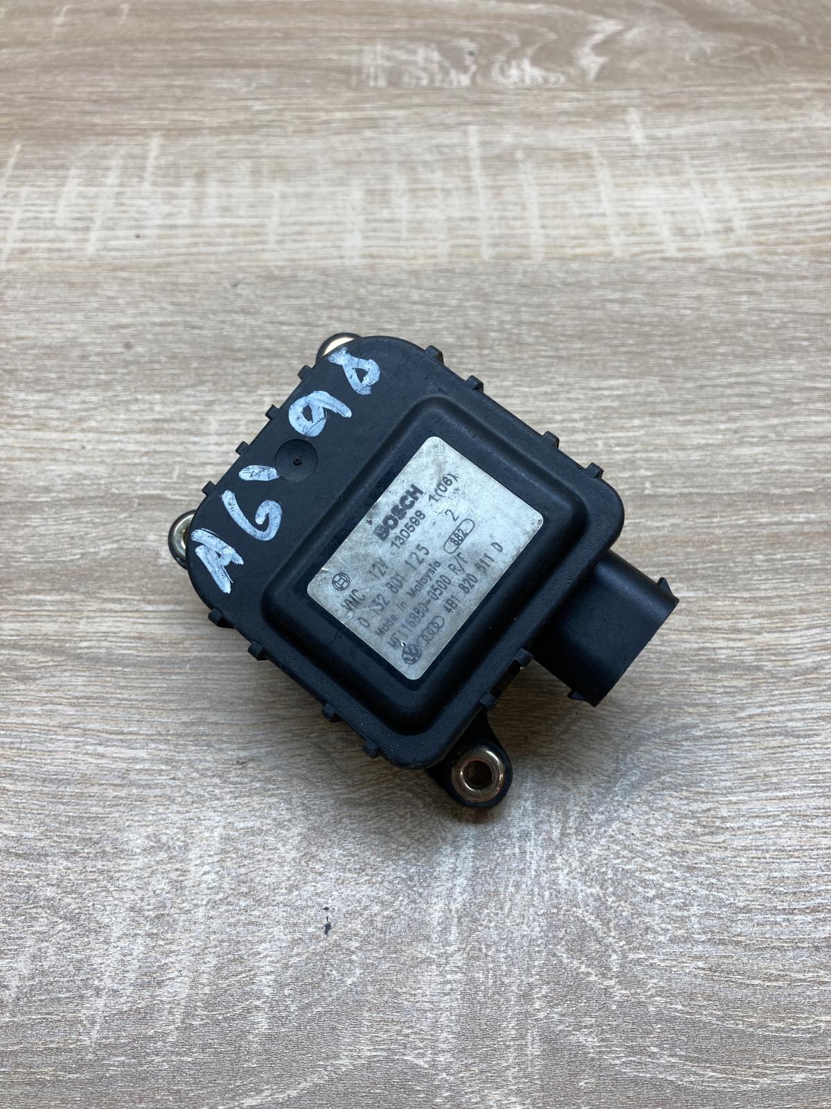 4B1820511D 0132801125  Air flap motor/actuator Audi A6 S6 C5 4B