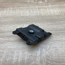 23980 30820   Air flap motor/actuator Nissan Primera