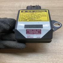 89183 60020 174500 5431  ESP acceleration yaw rate sensor Lexus IS 220D-250-350