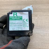 89741 42220 251300 1461  Door central lock control unit/module Toyota RAV 4 (XA3