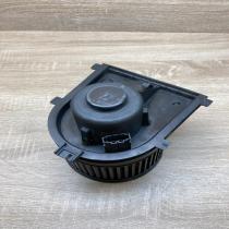 1J1819021A   Heater fan/blower Volkswagen Golf IV