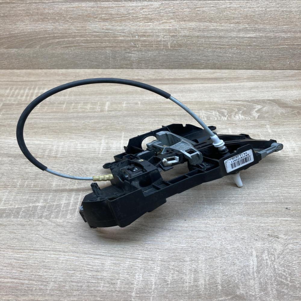 7187228 7175732  Rear door exterior handle/bracket BMW 5 F10 F11