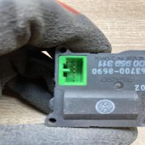 3D0959311 063700 8690  Air flap motor/actuator Volkswagen Phaeton