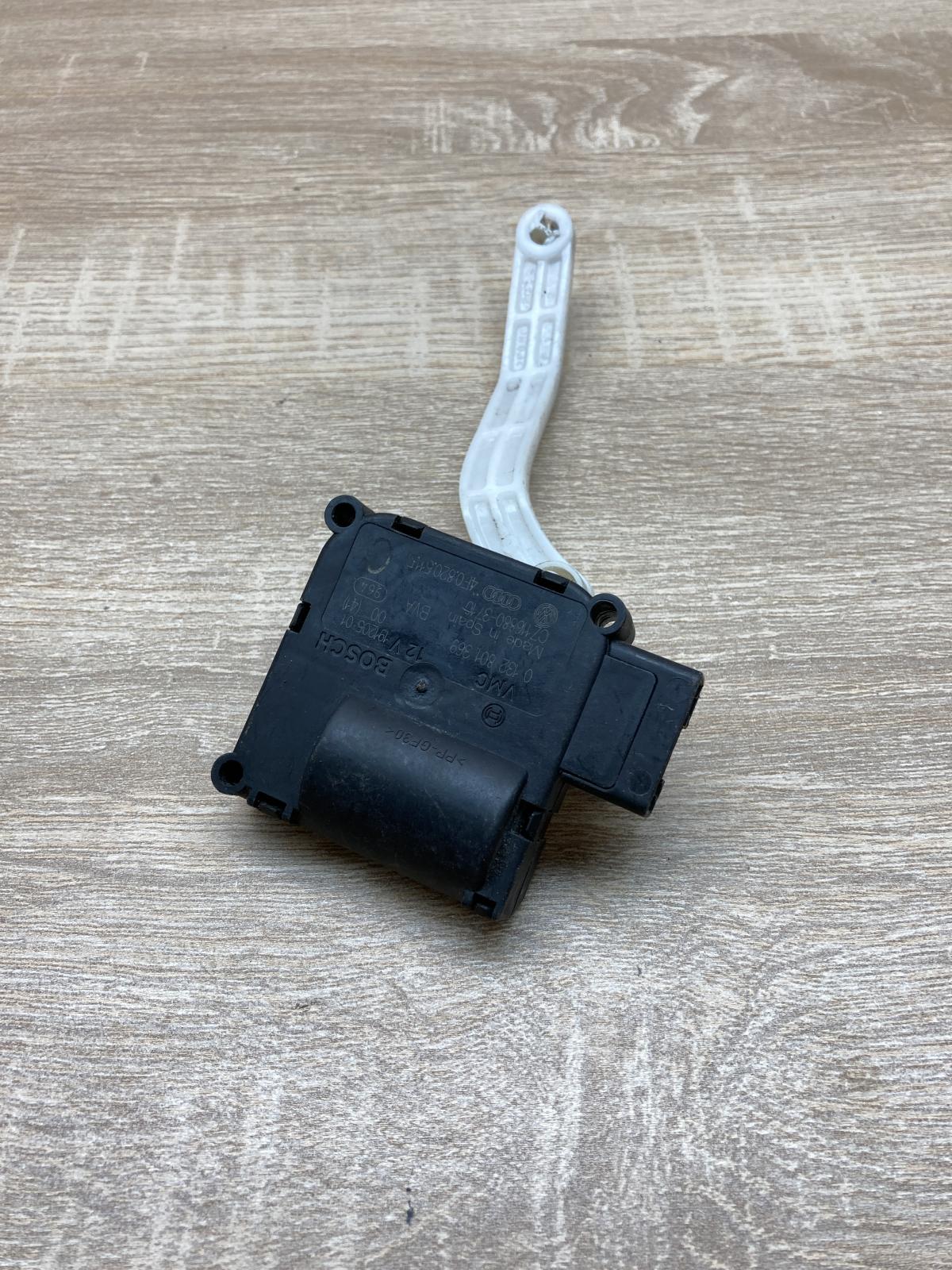 4F0820511B 0132801369  Air flap motor/actuator Audi A6 S6 C6 4F