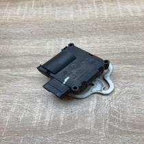 4E0820511 0132801323  Air flap motor/actuator Audi A8 S8 D3 4E