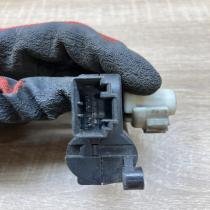 3C0907511D 116880 2930  Air flap motor/actuator Volkswagen PASSAT B6