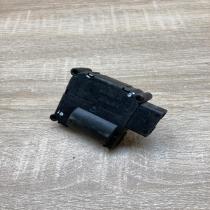 4E0820511 0132801323  Air flap motor/actuator Audi A8 S8 D3 4E