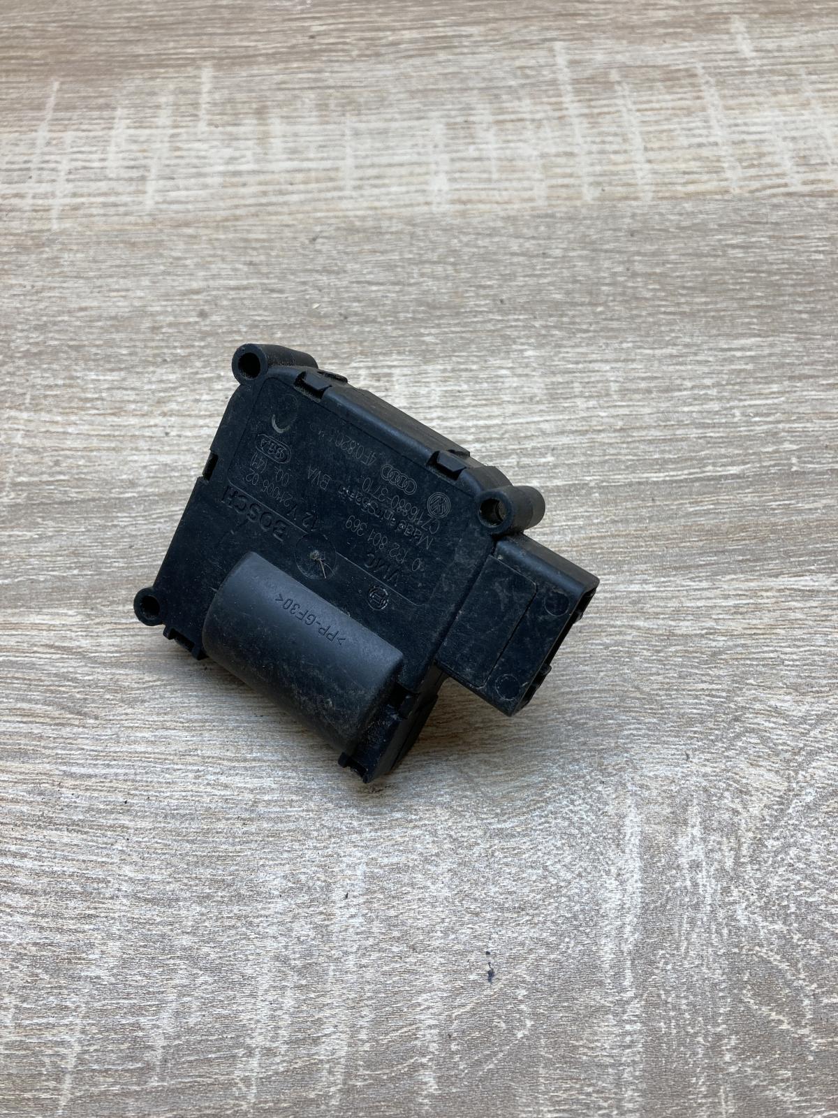 4F0820511B 0132801369  Air flap motor/actuator Audi A6 S6 C6 4F