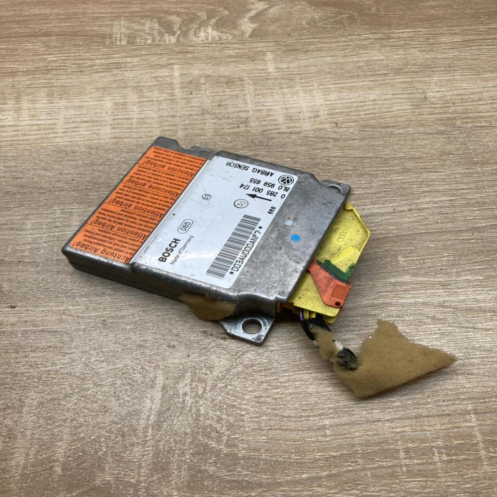 8L0959655 0285001174  Airbag control unit/module Audi A3 S3 8L