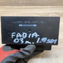 6Q0959433A 5DK008127  Comfort/convenience module Skoda Fabia Mk1 (6Y)