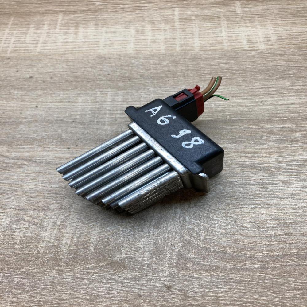 4B0820521 5DS006467  Heater blower motor/fan resistor Audi A6 S6 C5 4B