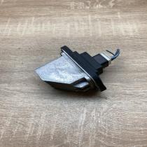 PM010010B   Heater blower motor/fan resistor Mazda 6