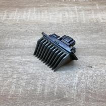 KJ180826R   Heater blower motor/fan resistor Mazda 626