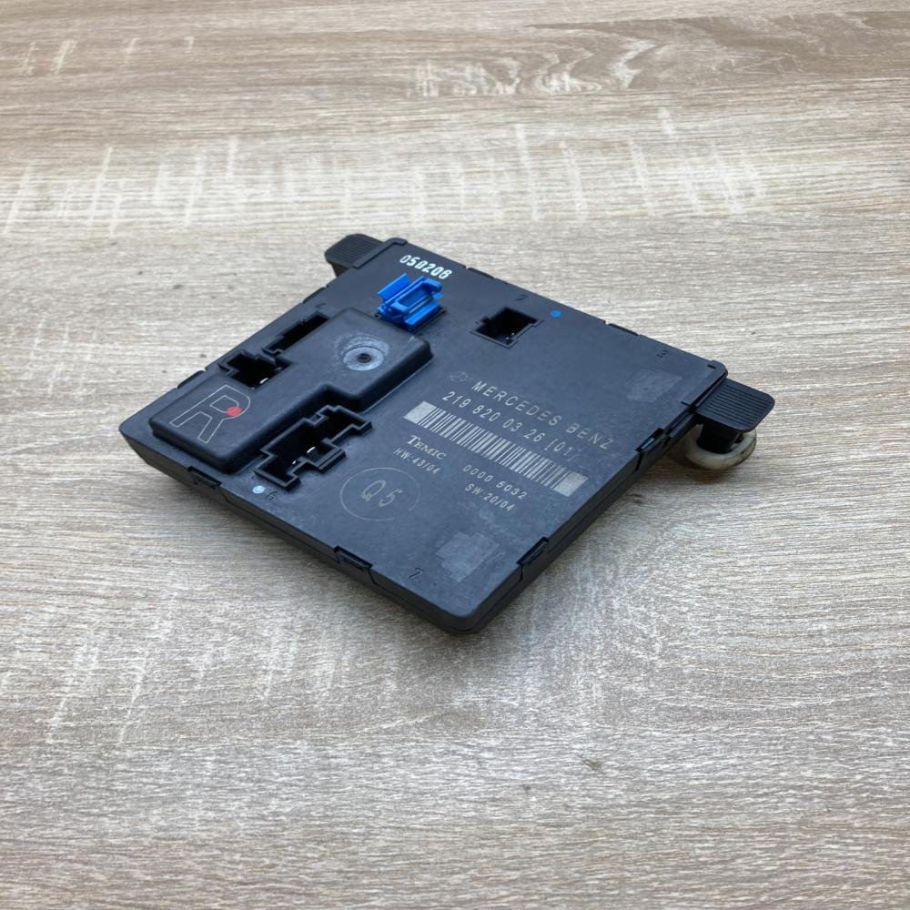 2198200326 0005032  Door control unit/module Mercedes-Benz CLS C219