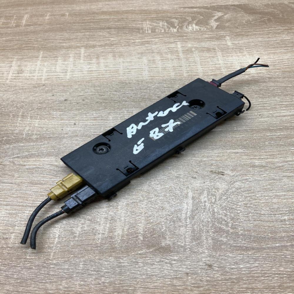 6958900   Aerial antenna amplifier BMW 1 E81 E87