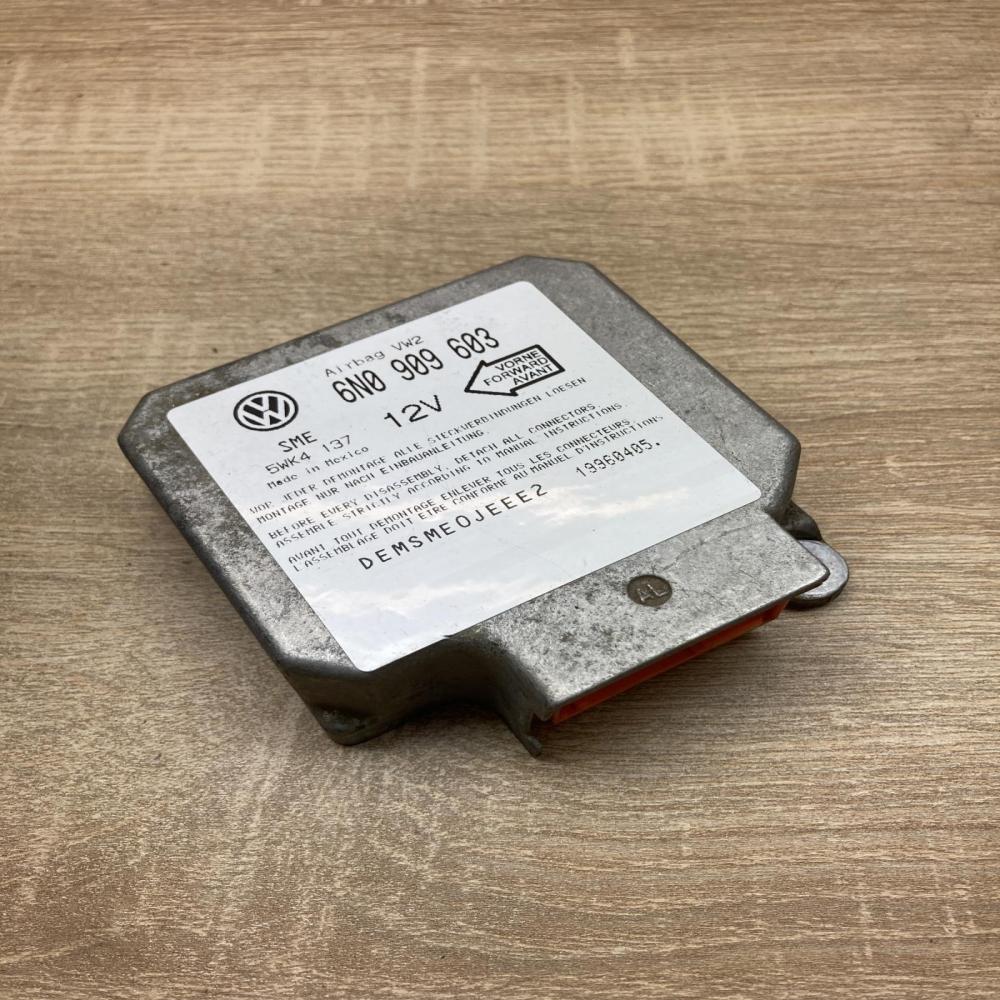 6N0909603 5WK4137  Airbag control unit/module Volkswagen Golf III