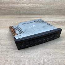 96545978XT   Radio/CD/DVD/GPS head unit Peugeot 1007