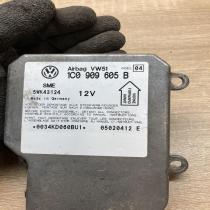1C0909605B 5WK43124  Airbag control unit/module Volkswagen PASSAT B5.5