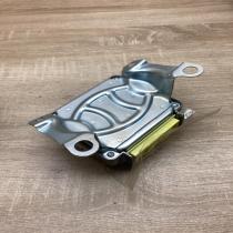 89170 0D100 209996 104  Airbag control unit/module Toyota Yaris