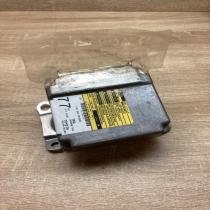 89170 0D100 209996 104  Airbag control unit/module Toyota Yaris