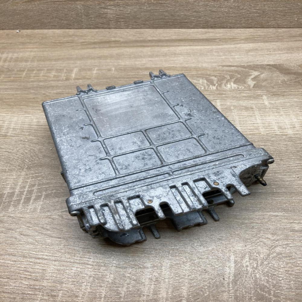 028906021GN 0281001659  Engine control unit/module ECU Audi A4 S4 B5 8D