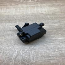 74931F 121202  Air flap motor/actuator Volvo XC90