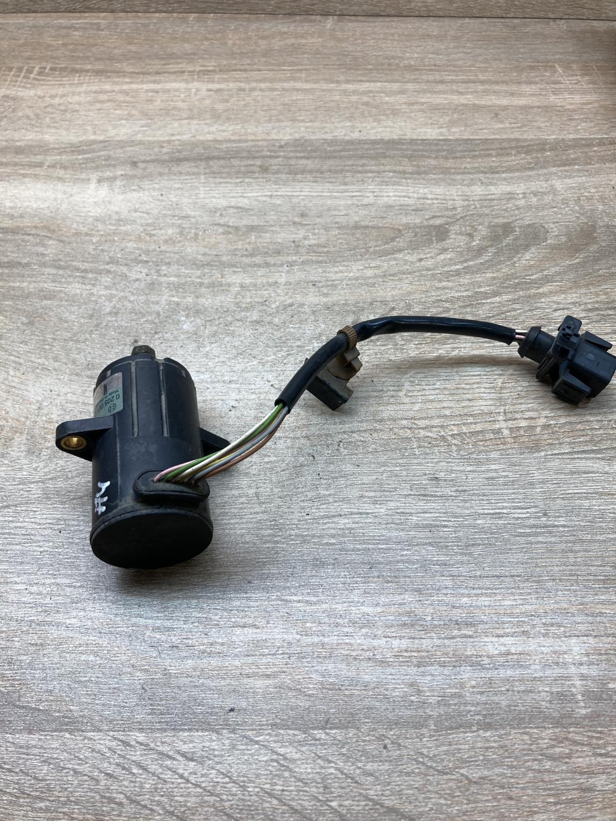 0205001032   Accelerator pedal position sensor Audi A4 S4 B5 8D