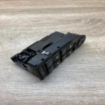 6904306   Electric window control switch BMW 5 E39