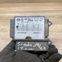 1K0909605K 5WK3410  Airbag control unit/module Skoda Octavia Mk2 (1Z)