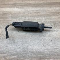 8362154   Windscreen/windshield washer pump BMW 5 F10 F11