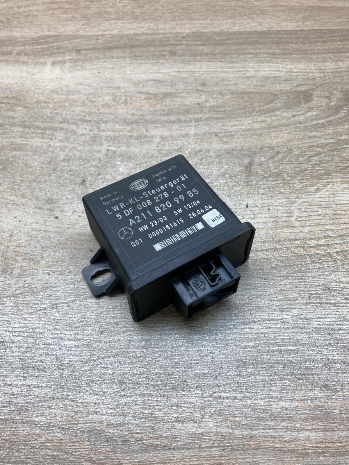 A2118209985 5DF008278  Light module LCM Mercedes-Benz E W211