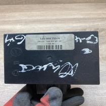 1J0959799H 5DK007951  Comfort/convenience module Volkswagen PASSAT B5