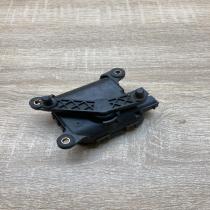 4B1820511D   Air flap motor/actuator Audi A6 S6 C5 4B