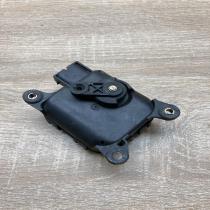 4B1820511 0132801126  Air flap motor/actuator Audi A6 S6 C5 4B