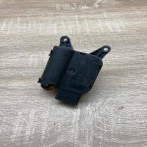8E1820511D 0132801305  Air flap motor/actuator Audi A4 S4 B6 8E 8H