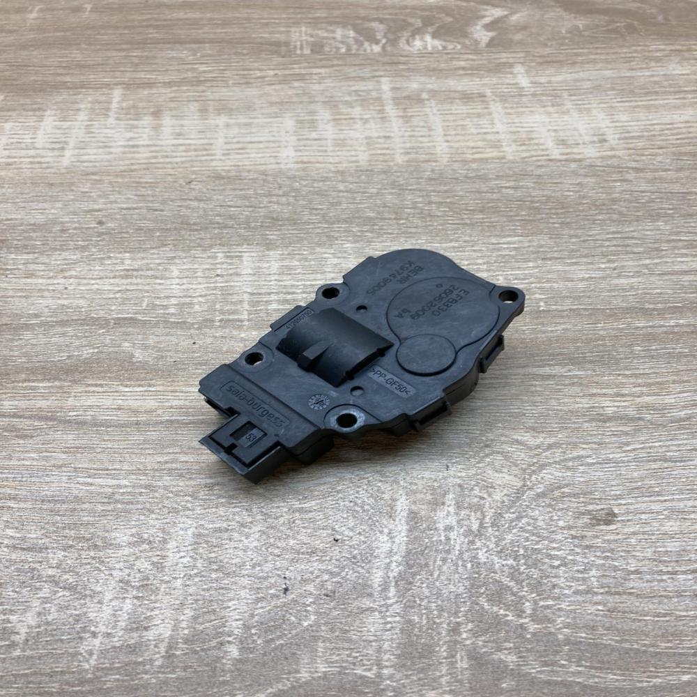 26062009 K9749005  Air flap motor/actuator Volvo XC90