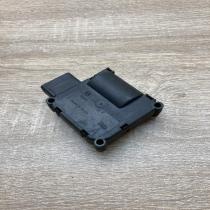 4F0820511A 0132801359  Air flap motor/actuator Audi A6 S6 C6 4F