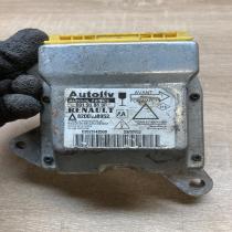 8200138952 601958800  Airbag control unit/module Renault Laguna II