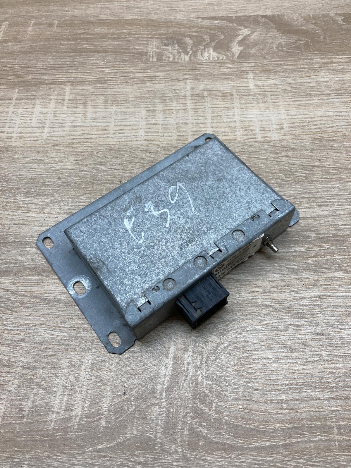 8385141 32402 32  GPS navigation control unit/module BMW 3 E90 E91