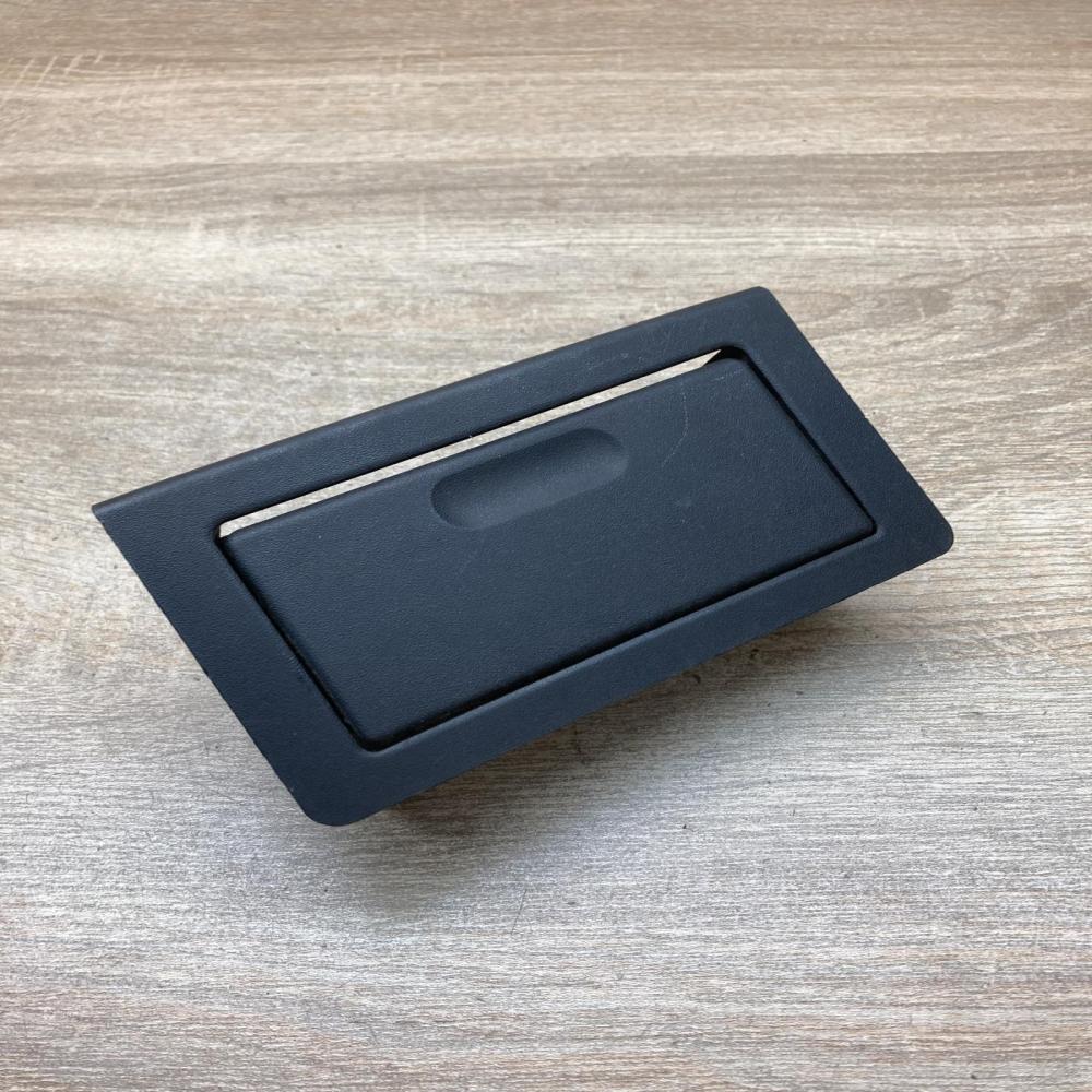 8144797   Ashtray (rear) BMW 3 E36