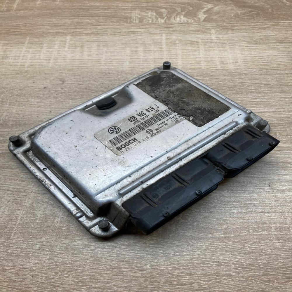 038906019J 0281010216  Engine control unit/module ECU Skoda Roomster (5J)