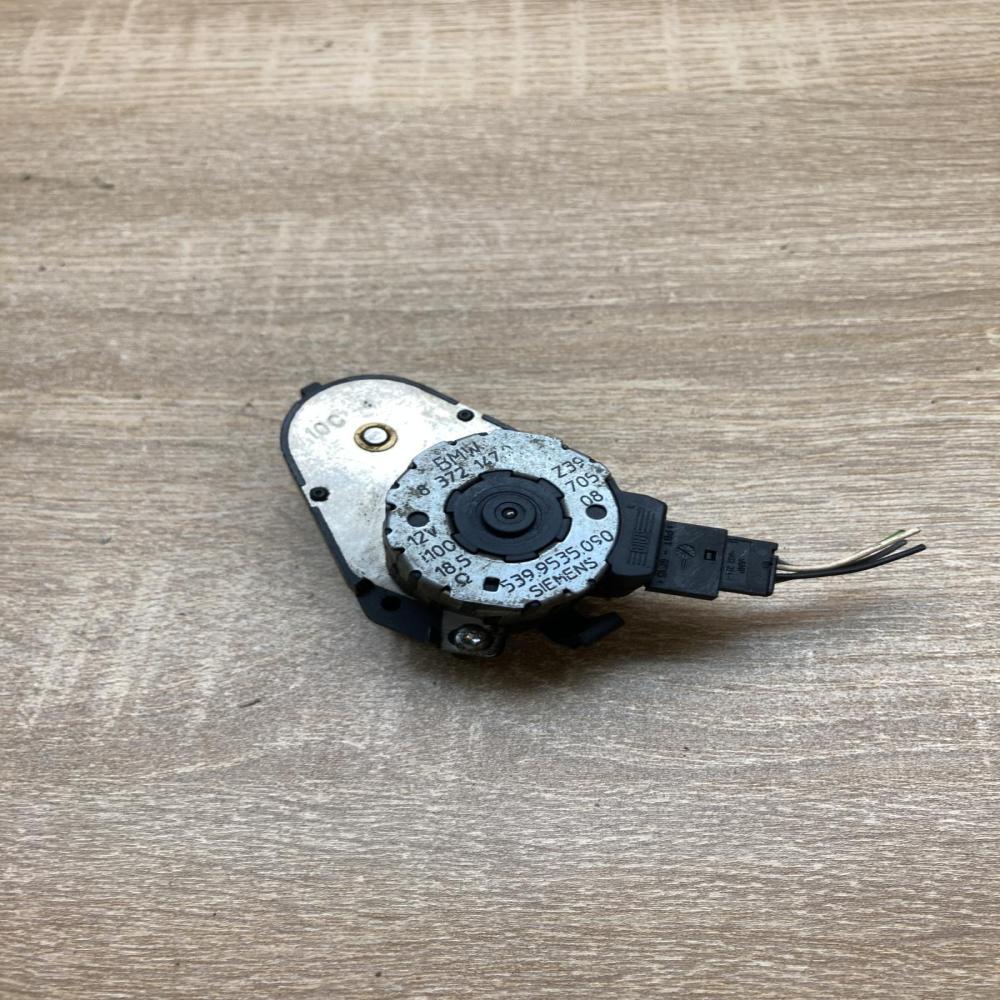 83721479 5399535090  Air flap motor/actuator BMW 5 E39