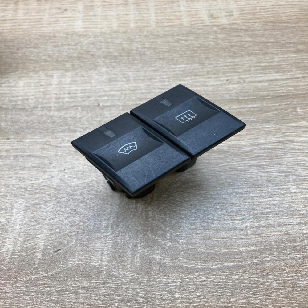 1S7T 18K574 AA   Windscreen/window heater switch Ford Mondeo Mk III
