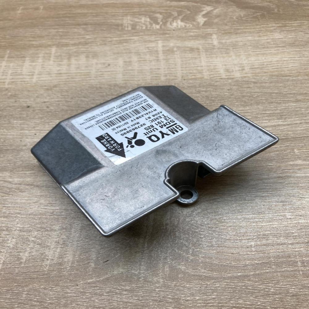 13191825 4208B1  Airbag control unit/module Opel Astra G