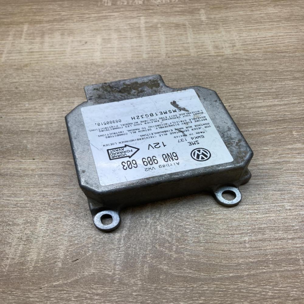 6N0909603 5WK4137  Airbag control unit/module Volkswagen Golf III