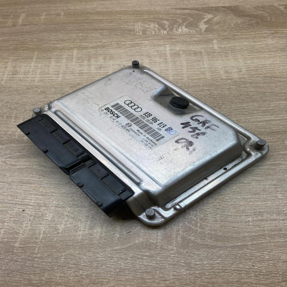 038906019GF 0281010812  Engine control unit/module ECU Audi A6 S6 C5 4B