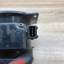 058133471   Mass air flow meter Volkswagen PASSAT B5