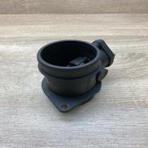 037906461A   Mass air flow meter Volkswagen PASSAT B4