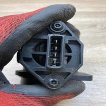 037906461A   Mass air flow meter Volkswagen PASSAT B4